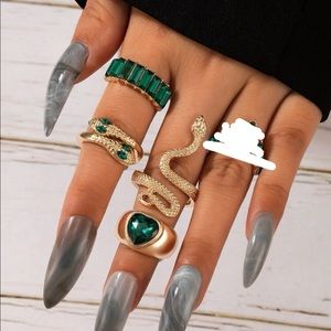 SHEIN Brand New Ring Set ❤️ Buy 1 Get 1 Free ❤️